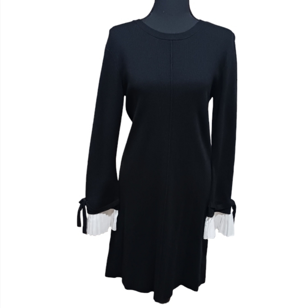 Love Token Pleat Cuff Sweater Shift Dress - Picture 3 of 13